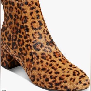New no box Jack Roger’s Berkeley animal print calf hair ankle boots size 7.5 M